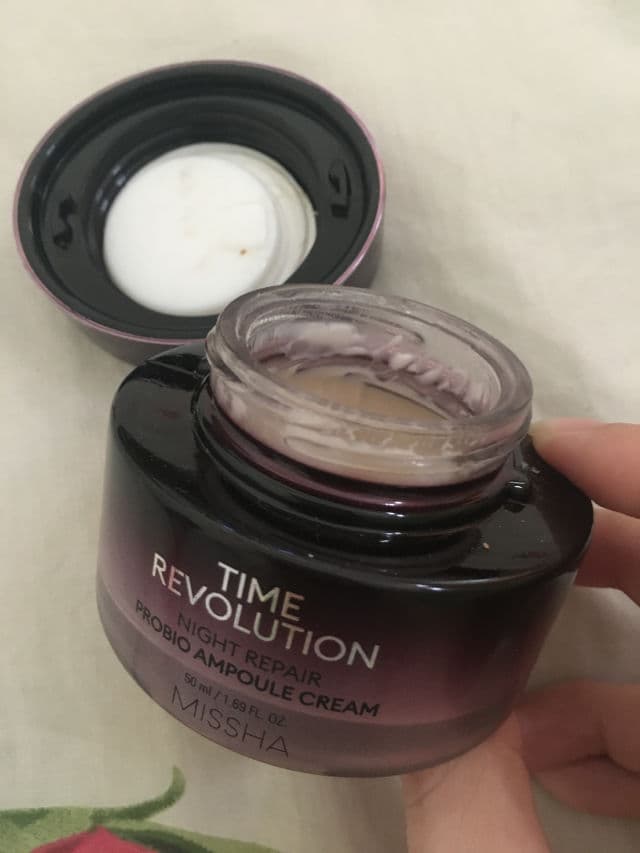 MISSHA Time Revolution Night Repair Probio Ampoule Cream review photo by Celinadh