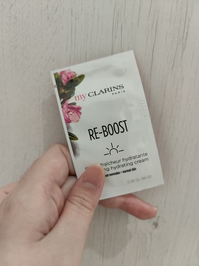 My Clarins Re-Boost Refreshing Hydrating Cream review photo by Naia