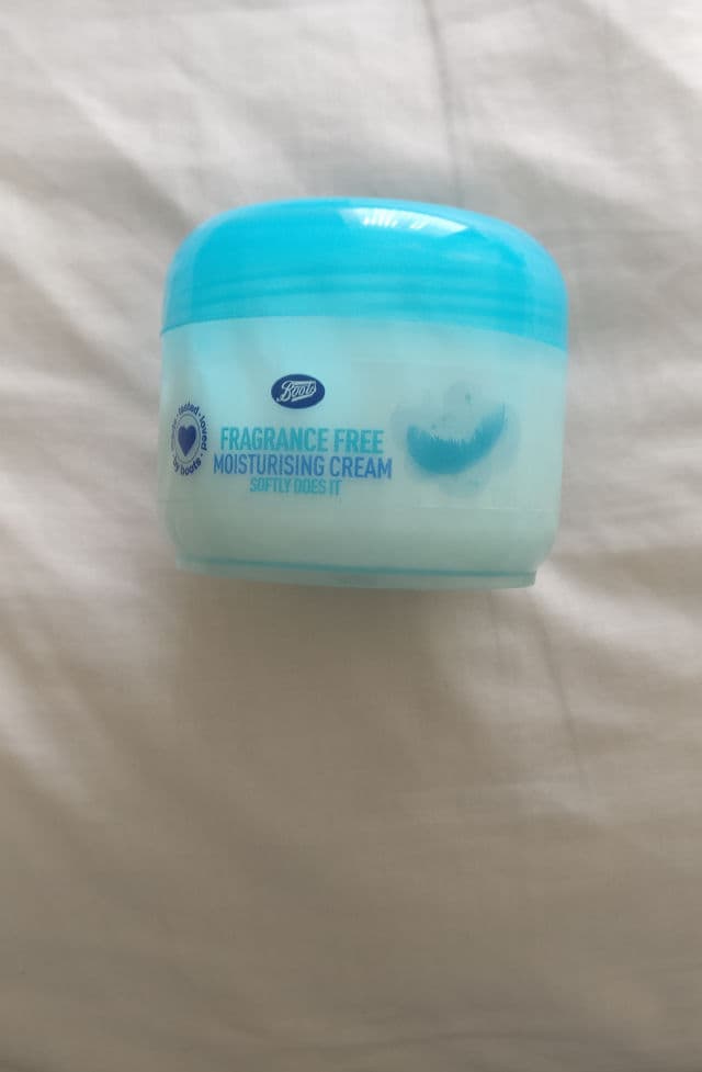 Boots Fragrance-Free Moisturising Cream review photo by Nasreen