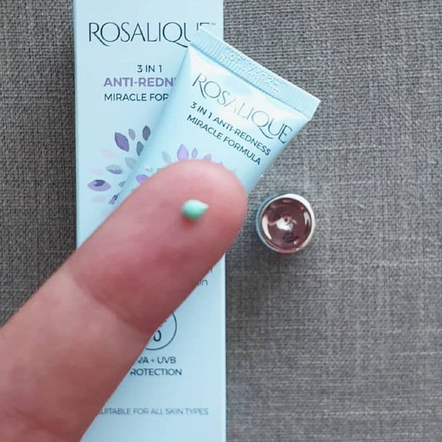 Rosalique 3 in 1 Anti-Redness Miracle Formula SPF50 review photo by Natje9999