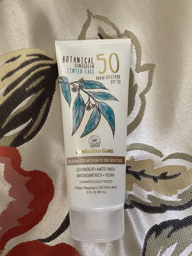 Australian Gold Botanical SPF 50 Tinted Face Sunscreen Lotion - Medium to Tan review photo by Nayu