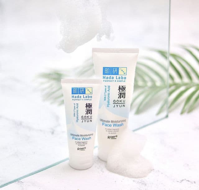 Hada Labo Gokujyun Face Wash review photo by Nerin