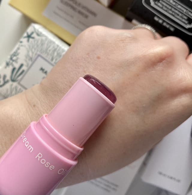 TONYMOLY Panda's Dream Rose Oil Moisture Stick review photo by NiaRey