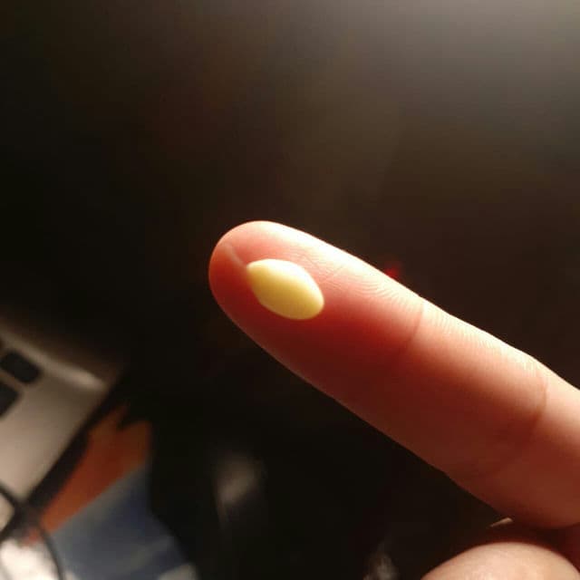 Dr.Different Vita A Cream review photo by Niacinaemide