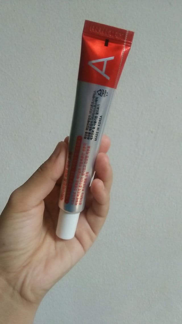 Dr.Different Vita A Cream review photo by Niacinaemide