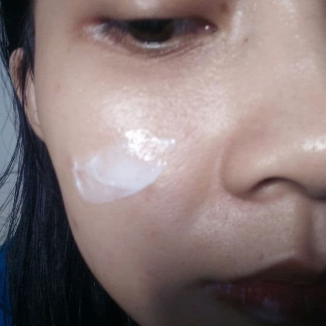 Dear, Klairs [Discontinued] Soft Airy UV Essence review photo by Niacinaemide