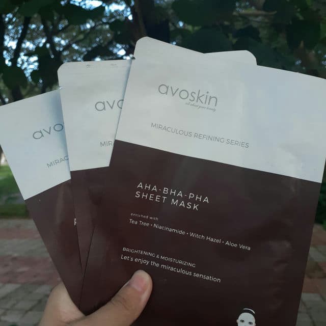 Avoskin Miraculous Refining AHA-BHA-PHA Sheet Mask review photo by Niacinaemide
