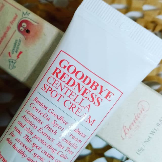 BENTON Goodbye Redness Centella Spot Cream review photo by Nicky1997