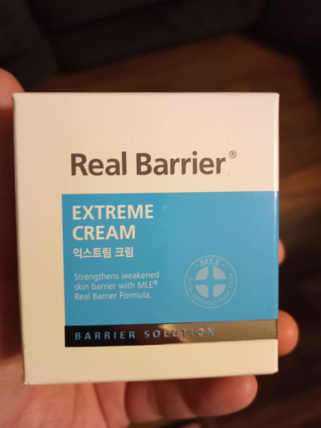 Real Barrier [Discontinued] Extreme Cream review photo by NicoleDoedli
