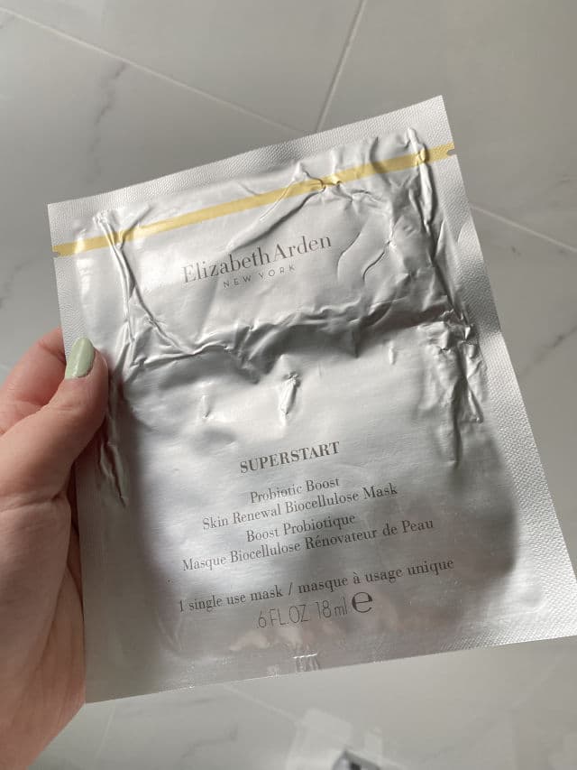 Elizabeth Arden Superstart Probiotic Boost Skin Renewal Biocellulose Mask review photo by NicoleSkincare