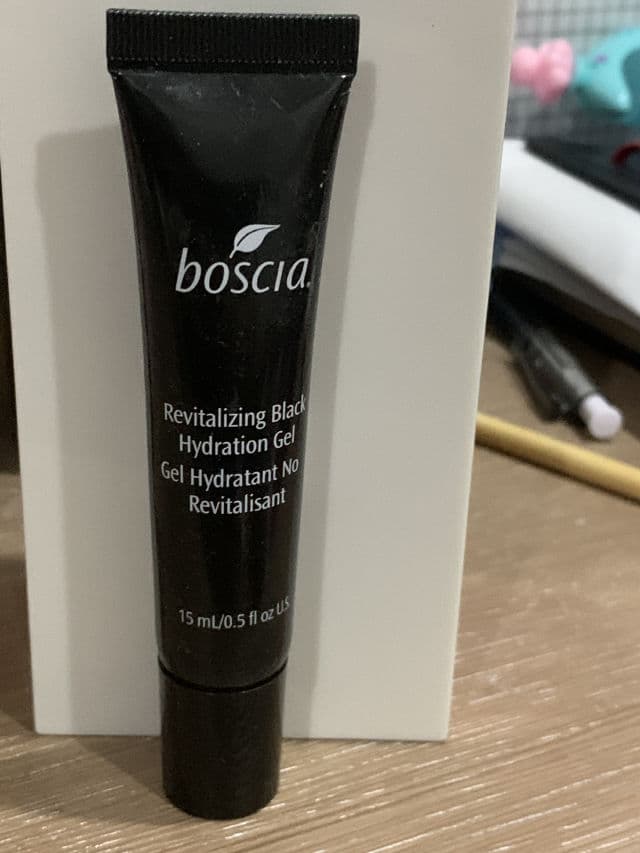 Boscia Revitalizing Black Hydration Gel review photo by Nisakniza