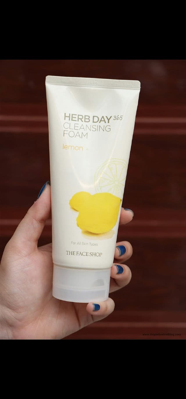 THE FACE SHOP Herb Day 365 Cleansing Foam (Lemon) review photo by NoBiasHerebyEI
