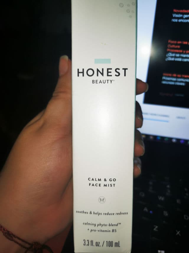 Honest Beauty Calm & Go Face Mist review photo by Nory0307