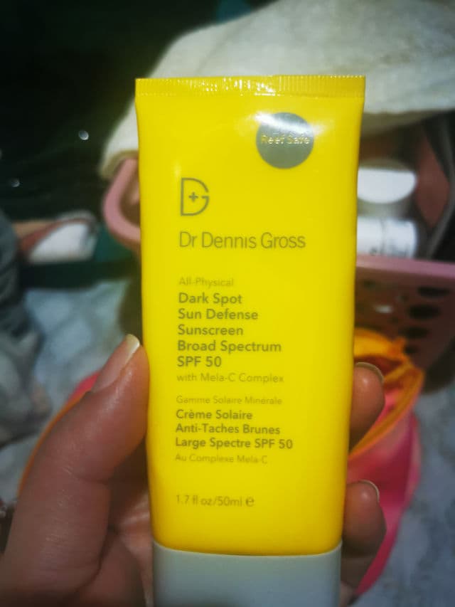 Dr. Dennis Gross Skincare All-Physical Dark Spot Sun Defense Broad Spectrum Sunscreen SPF 50 review photo by Nory0307