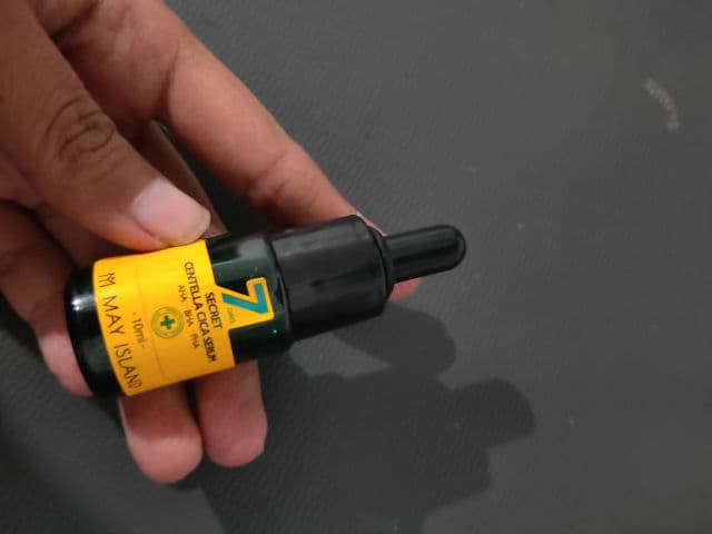 MAY ISLAND 7 Days Secret Centella Cica Serum review photo by NurAsiyah