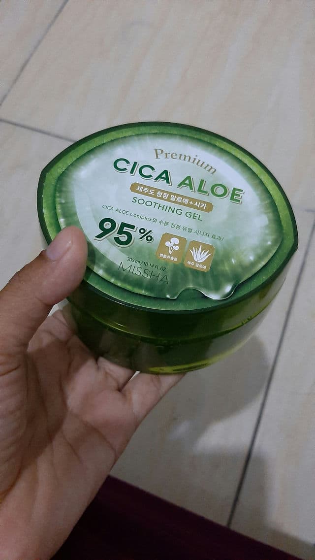 MISSHA Premium Cica Aloe Soothing Gel review photo by Nuriwintya02