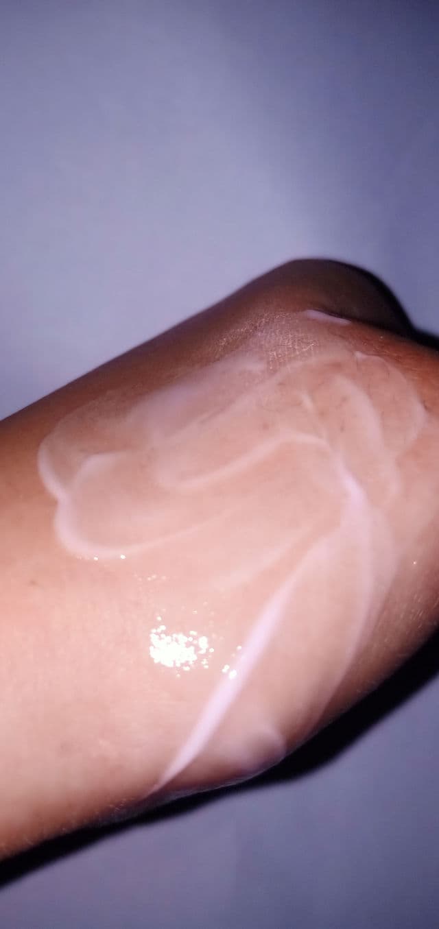 Sukin Oil Balancing Mattifying Facial Moisturizer review photo by newrmy