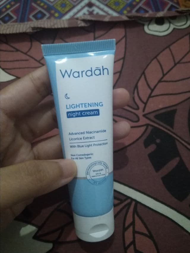 Wardah Lightening Night Cream Advanced Niacinamide review photo by Oktaliasylviani