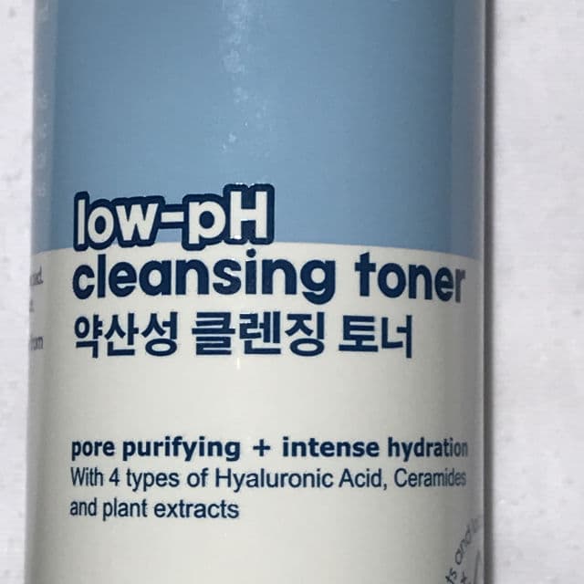 Hyaloo Aqua Plus Low-pH Cleansing Toner review photo by Pamkin