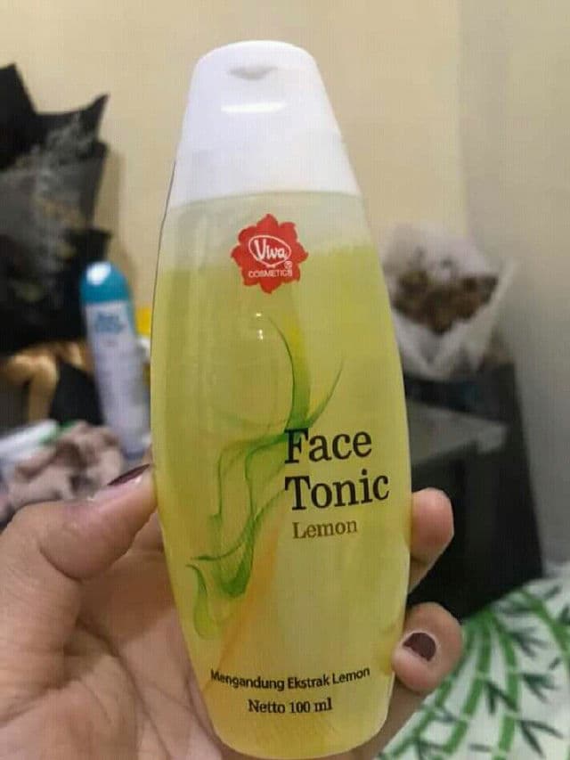 Viva Cosmetics Face Tonic Lemon review photo by Paprikaandi