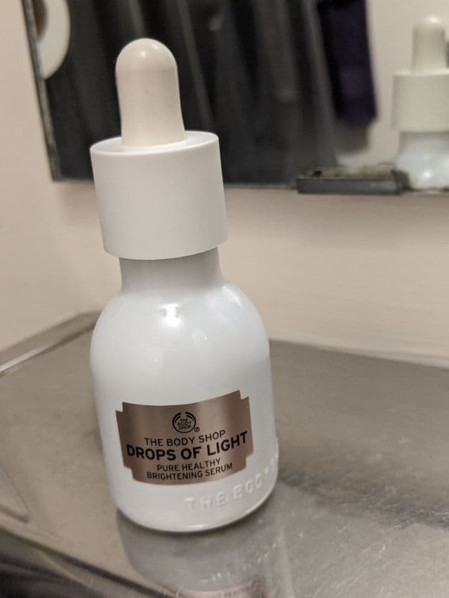 The Body Shop Drops of Light Brightening Serum review photo by Pearly08