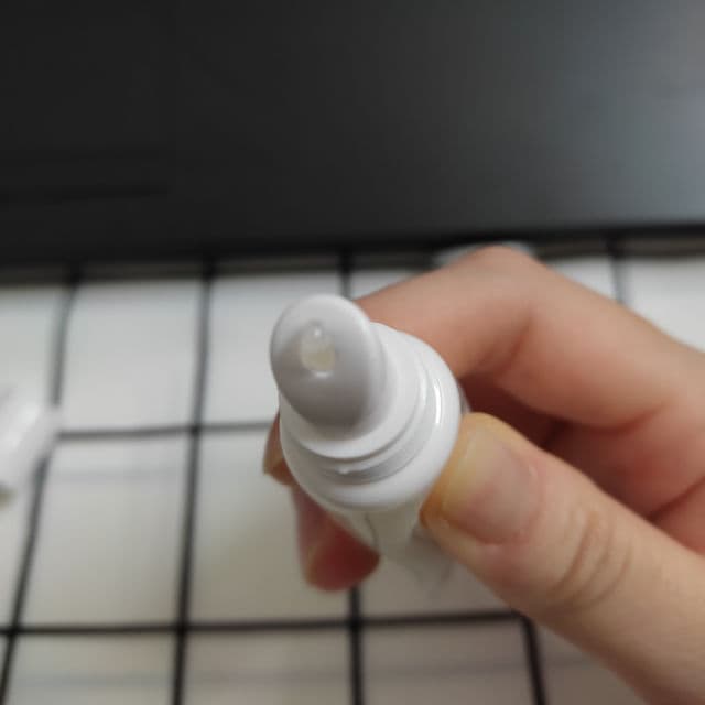 One Thing Organic Oil Lip Essence review photo by PeiYi