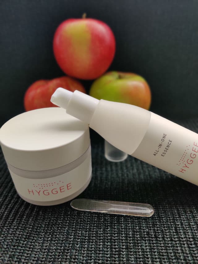 Hyggee All-In-One Essence review photo by Sashaprobeauty
