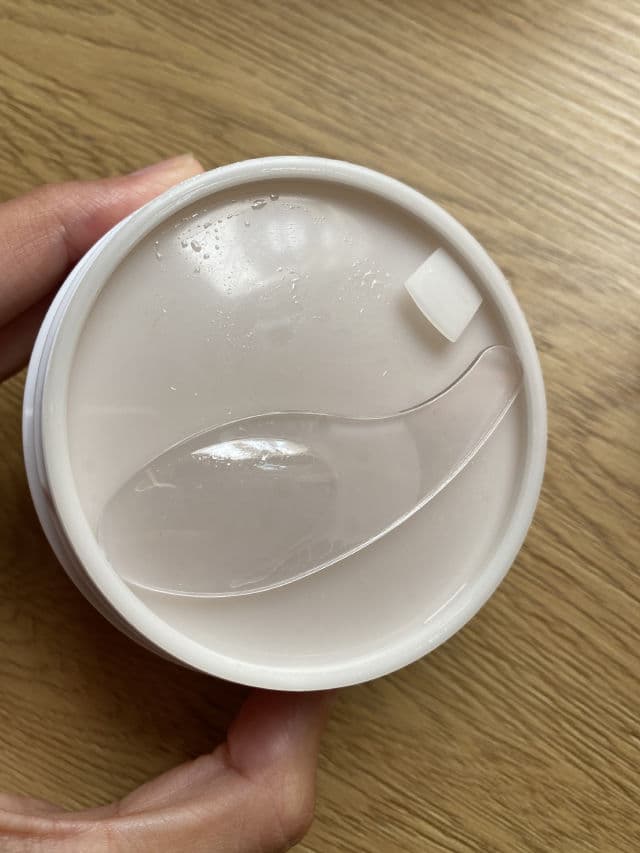 derma e Vitamin C Bright Eyes Hydro Gel Patches review photo by MiriamAyet