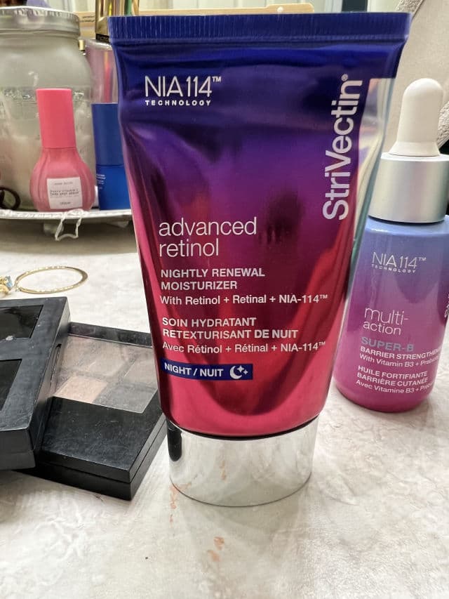 StriVectin Advanced Retinol Nightly Renewal Moisturizer review photo by NessisPicky