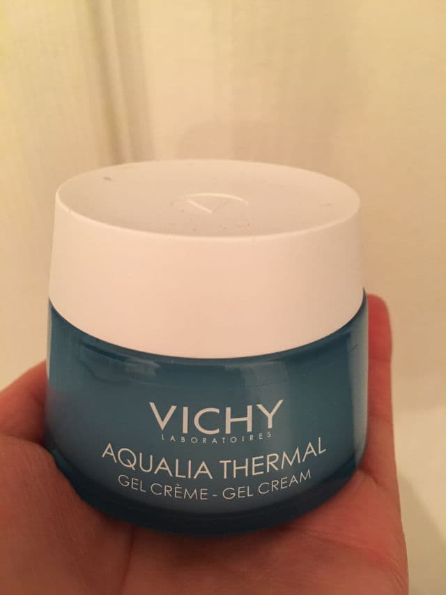 Vichy Aqualia Thermal Rehydrating Water Gel review photo by Pickyplans
