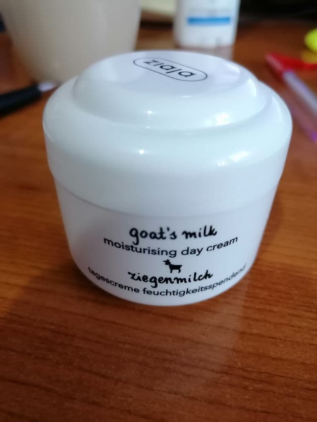 Ziaja Goat's Milk Moisturising Day Cream review photo by Picky715