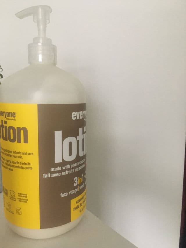 Everyone Lotion Coconut + Lemon review photo by Picky68406