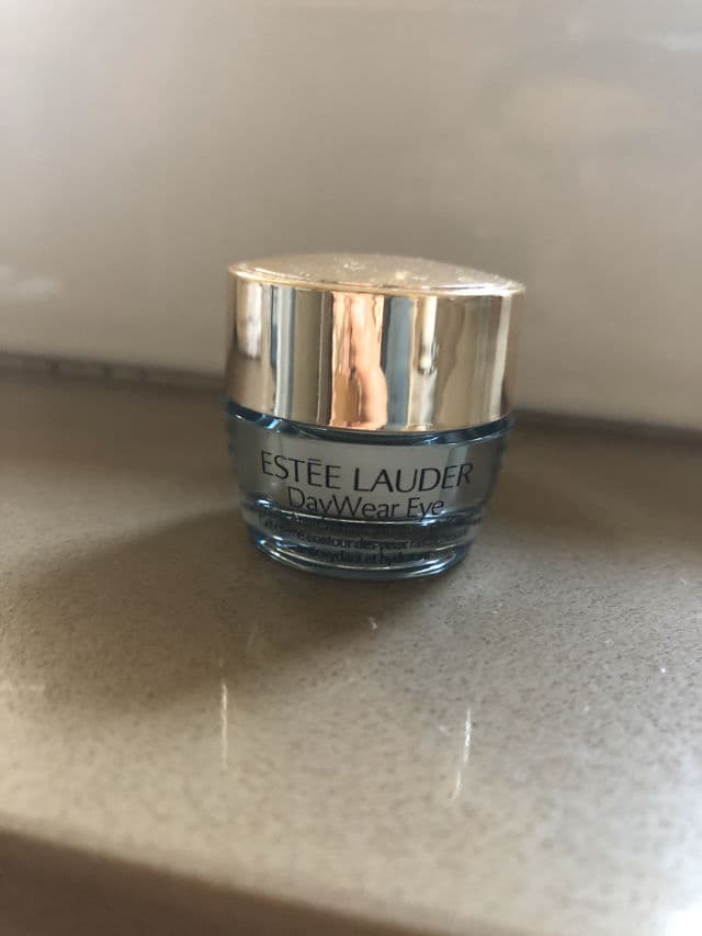 Estee Lauder DayWear Eye Cooling Anti-Oxidant Moisture GelCreme review photo by Derm4life