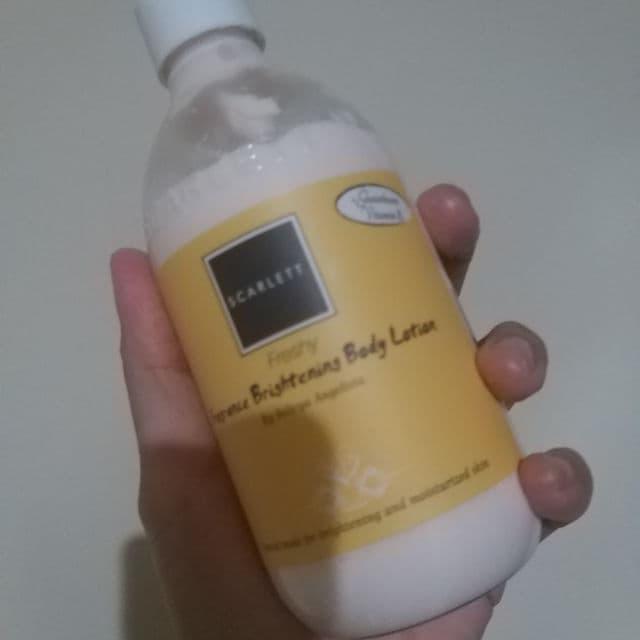 Scarlett Whitening Body Lotion Freshy review photo by PickyAnisa