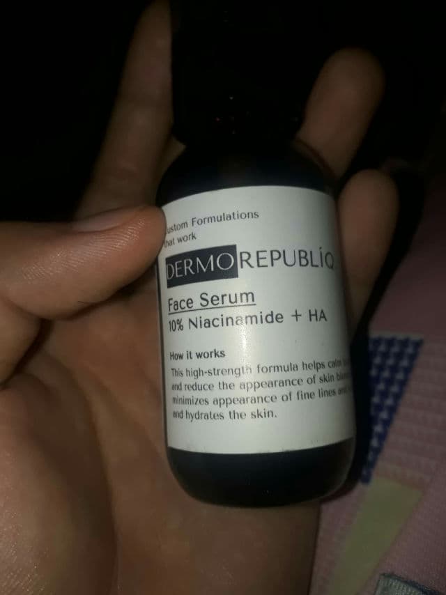 Dermorepubliq 10% Niacinamide + Hyaluronic Acid Face Anti-Blemish Serum review photo by PickyGie