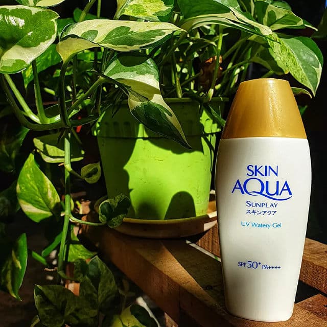SKIN AQUA Sunplay Skin Aqua UV Watery Gel SPF50+ PA++++ review photo by PickyLady
