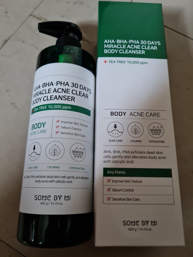 Some By Mi AHA BHA PHA 30 Days Miracle Acne Clear Body Cleanser review photo by PickyNiNi