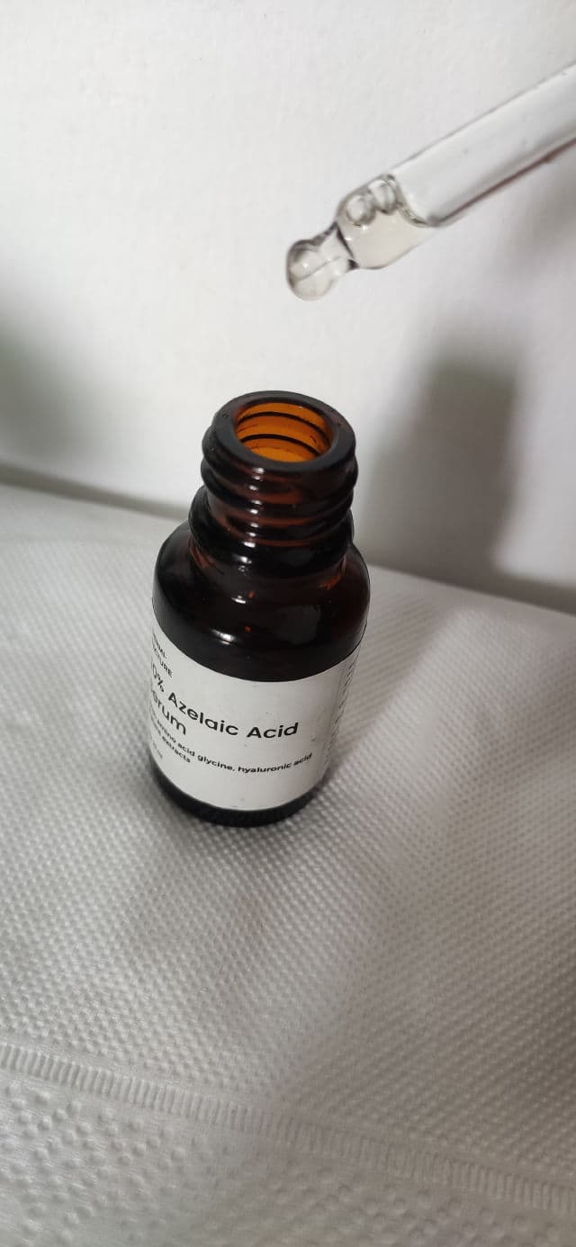 Dermitecture Azelaic Acid Serum review photo by PickyShwe