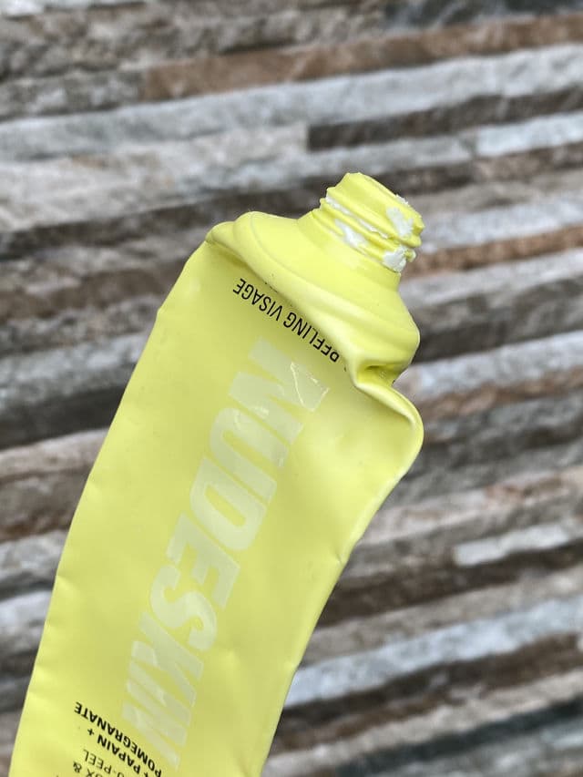 Nudestix Lemon-Aid Detox & Glow Micro-Peel review photo by Pinaydora