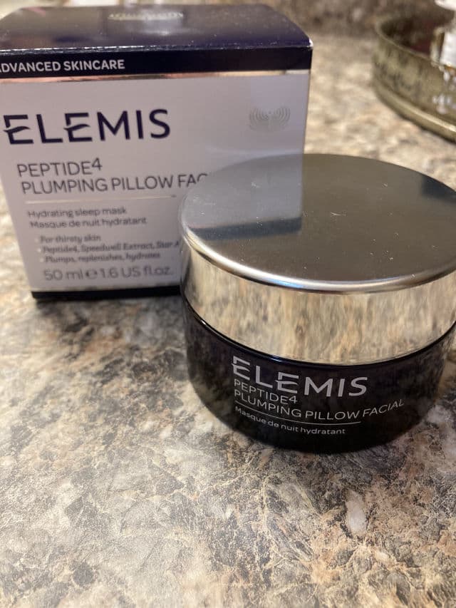 Elemis Peptide4 Plumping Pillow Facial 50ml / 1.6 fl.oz. review photo by Pinkyprawn