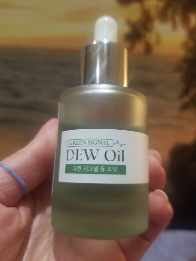 Green Signal Like Dew Green Signal Dew Oil review photo by PoppyForest