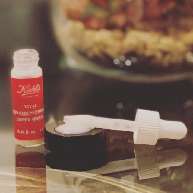 Kiehl's Vital Skin-Strengthening Hyaluronic Acid Super Serum review photo by Preenam