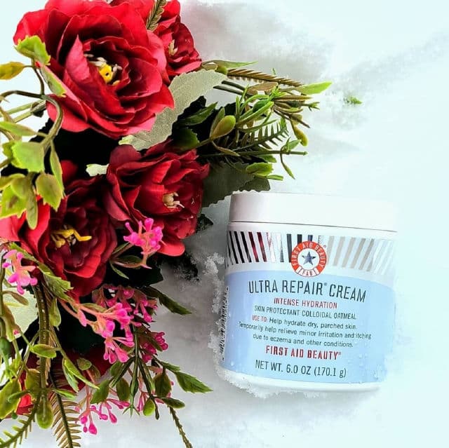 First Aid Beauty Ultra Repair Cream Intense Therapy Skin Protectant w/FAB Antioxidant Booster review photo by SkinPri
