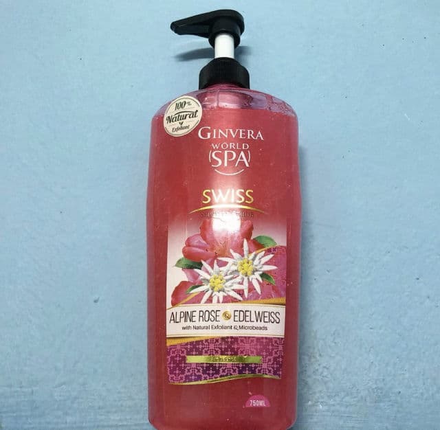 Ginvera World Spa Swiss Shower Scrub Alpine Rose & Edelweiss review photo by PrincessDiary98