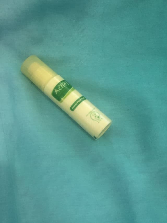 Acnes Point Clear review photo by Vintariavinn