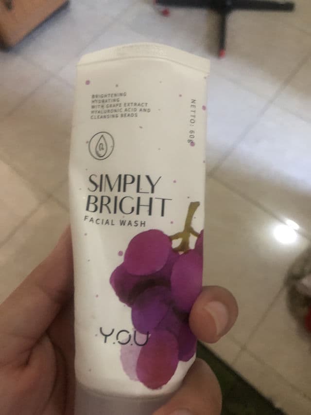 Y.O.U Simply Bright Facial Scrub review photo by Vintariavinn