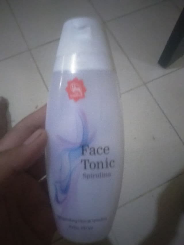 Viva Cosmetics Face Tonic Spirulina review photo by Ramadhenaptr
