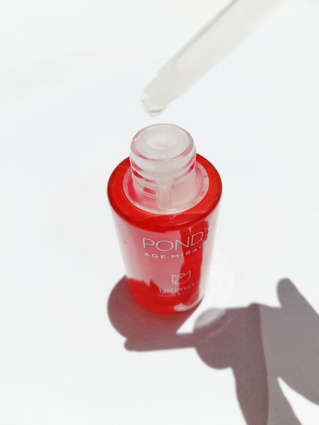 Pond's Age Miracle Ultimate Youth Essence  review photo by RaniSrg