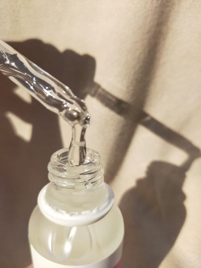 Spell Beauty Niacinamide 10% + Cica 2% Brightening Serum review photo by Reiza