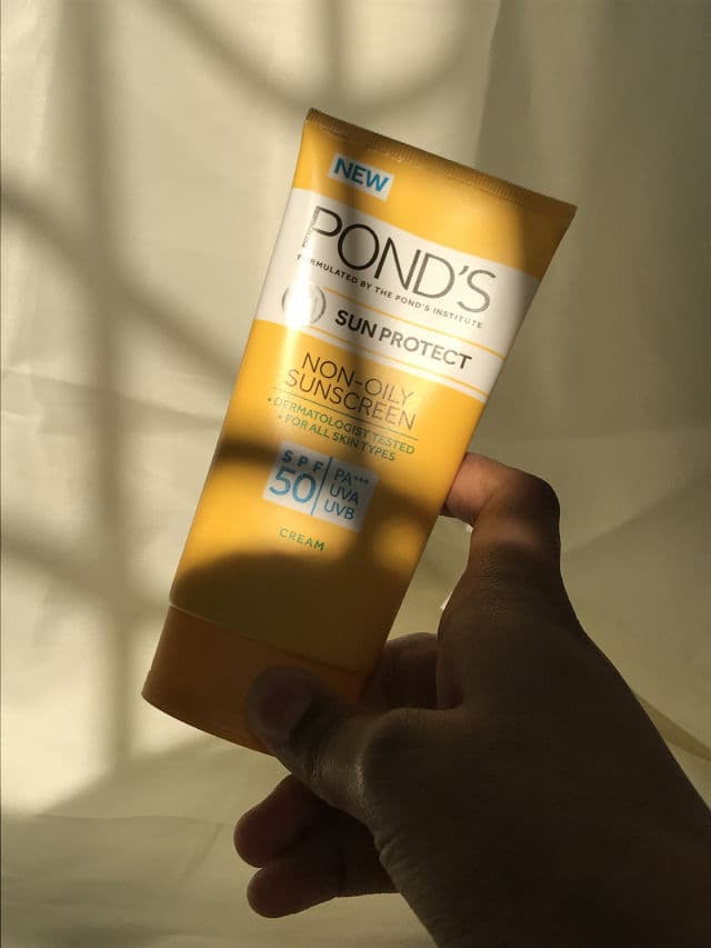 Pond's Sun Protect Non-Oily Sunscreen SPF 50 review photo by Renupriya